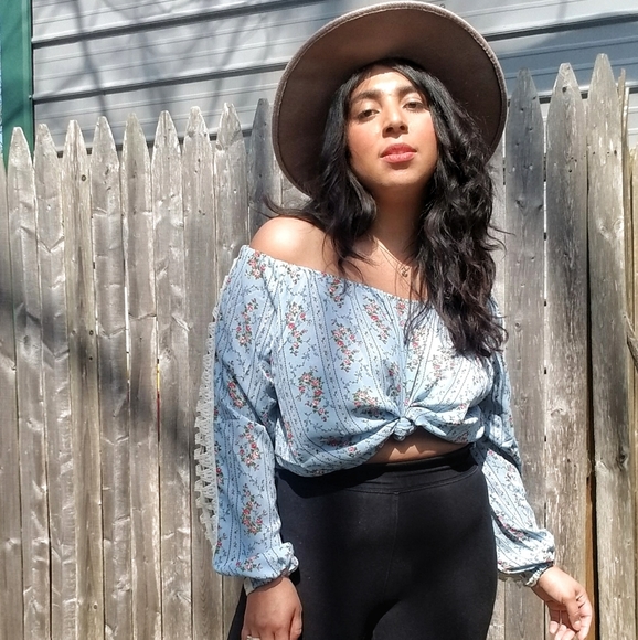 ROMEO JULIET BLUE TUNIC CROCHET TOP - Picture 6 of 12